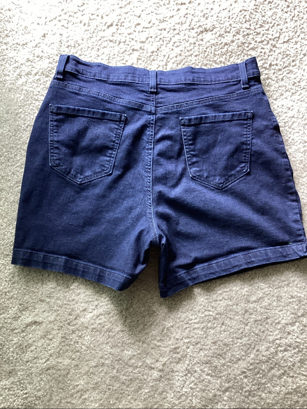 Gloria Vanderbilt Deep Navy Denim Shorts - Size 16